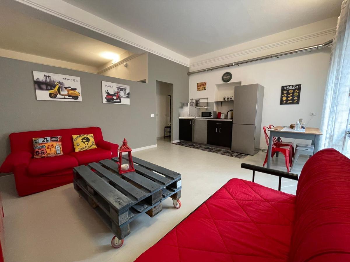 #Garibaldi 05 - Old Town Apartment Olbia Ngoại thất bức ảnh